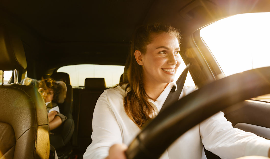 driving with child in back seat